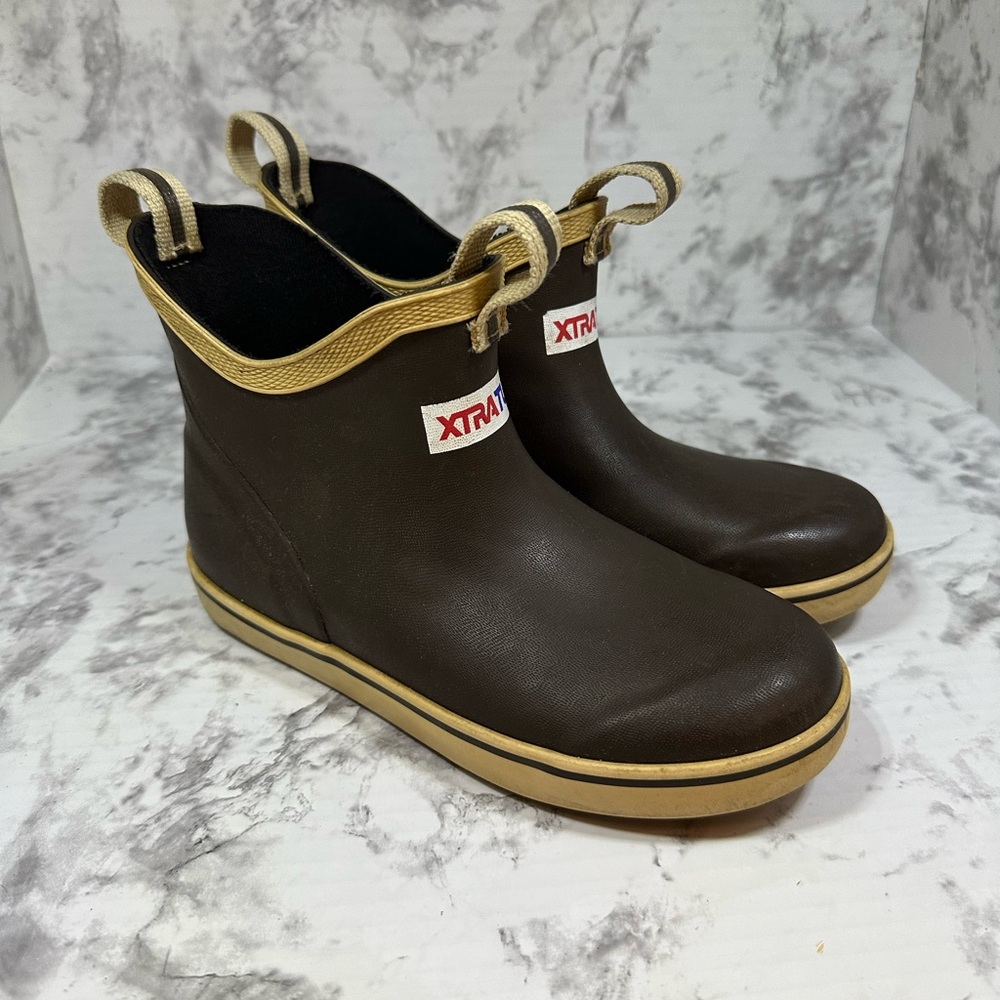 Kids Xtratuf Boots Size 1